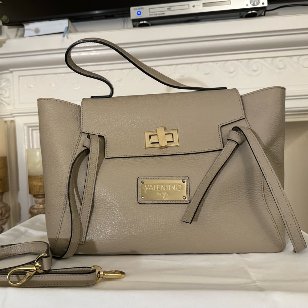Beautiful Valentino Milano Camila Woman Handbag